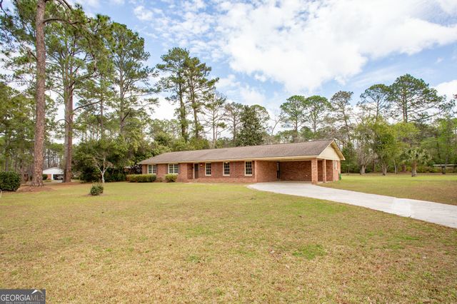 2775 Seminole Trail, Waycross, GA 31503