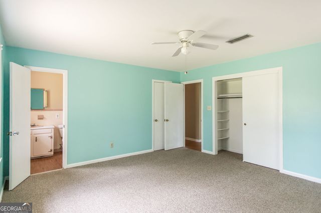 2775 Seminole Trail, Waycross, GA 31503