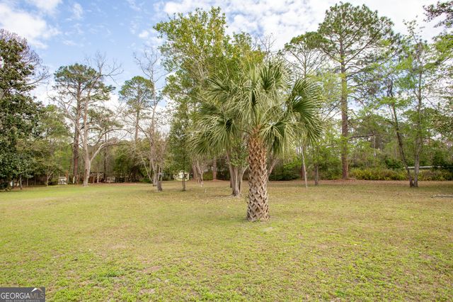 2775 Seminole Trail, Waycross, GA 31503