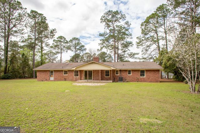 2775 Seminole Trail, Waycross, GA 31503