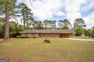 2775 Seminole Trail, Waycross, GA 31503