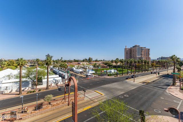 2302 N CENTRAL Avenue 404, Phoenix, AZ 85004