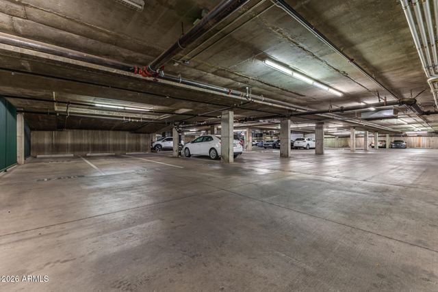 2302 N CENTRAL Avenue 404, Phoenix, AZ 85004