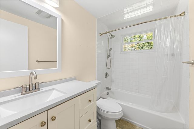 30 Farmer Drive, Gilford, NH 03249