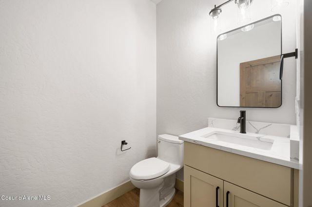 53 WALLACE LN, Blanchard, ID 83804