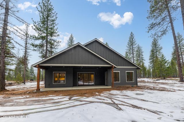53 WALLACE LN, Blanchard, ID 83804