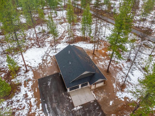 53 WALLACE LN, Blanchard, ID 83804