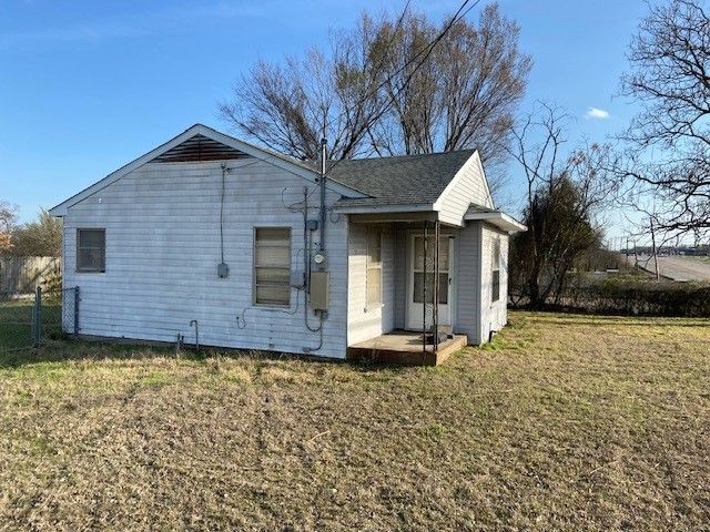 1502 S Beltline Road, Grand Prairie, TX 75051