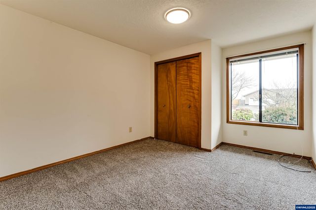 4826 Chestnut Ct SE, Albany, OR 97322