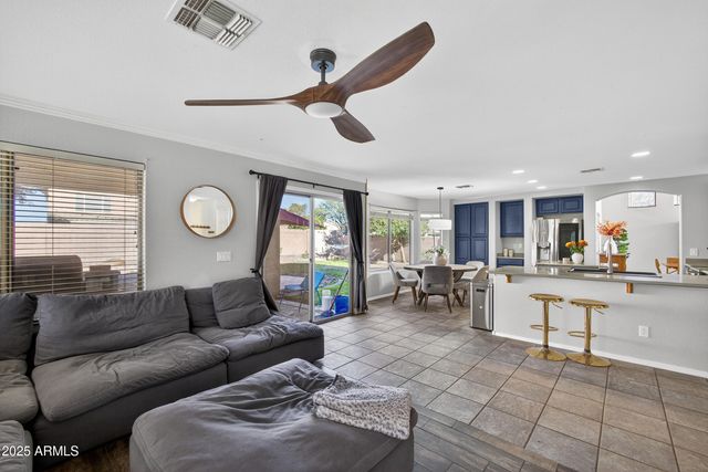 2272 E TORREY PINES Place, Chandler, AZ 85249