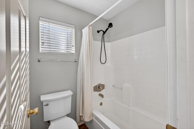 2272 E TORREY PINES Place, Chandler, AZ 85249