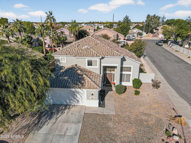 2272 E TORREY PINES Place, Chandler, AZ 85249