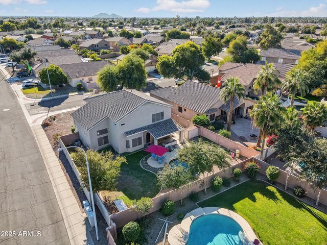 2272 E TORREY PINES Place, Chandler, AZ 85249