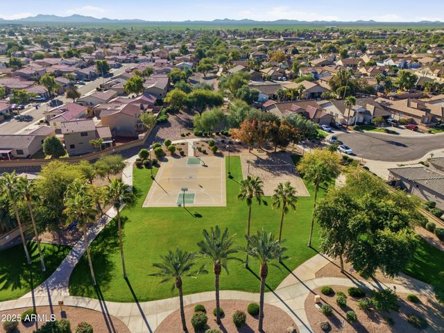 2272 E TORREY PINES Place, Chandler, AZ 85249