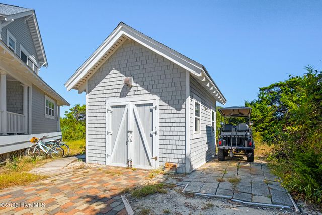 16 Waterthrush Court, Southport, NC 28461