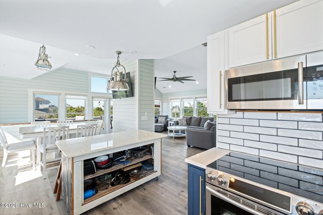 16 Waterthrush Court, Southport, NC 28461