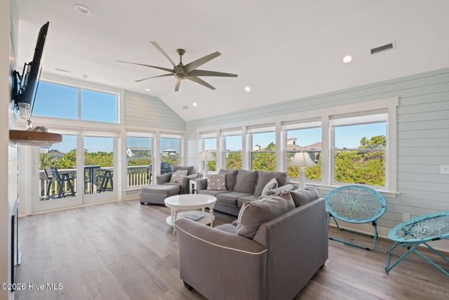 16 Waterthrush Court, Southport, NC 28461