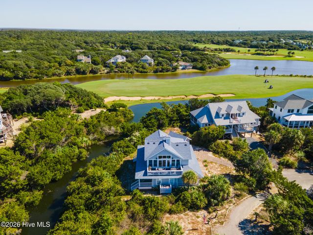 16 Waterthrush Court, Southport, NC 28461