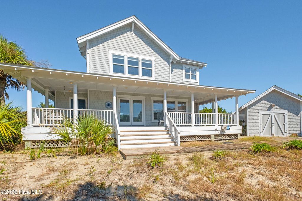 Image 1 of property listing at 16 Waterthrush Court, Southport, NC 28461