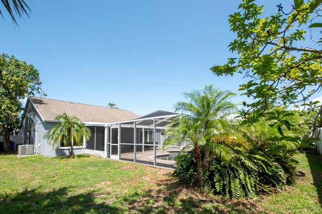 122 ISLAND WATER WAY, Apollo Beach, FL 33572