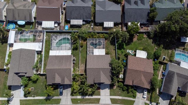 122 ISLAND WATER WAY, Apollo Beach, FL 33572