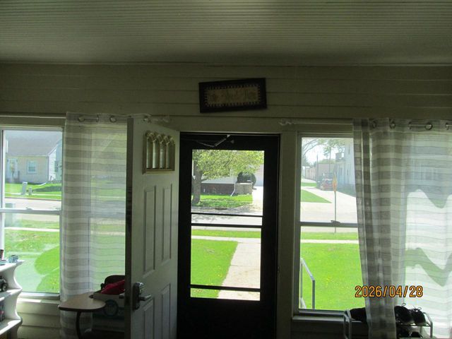 210 E Court STREET, Elkhorn, WI 53121
