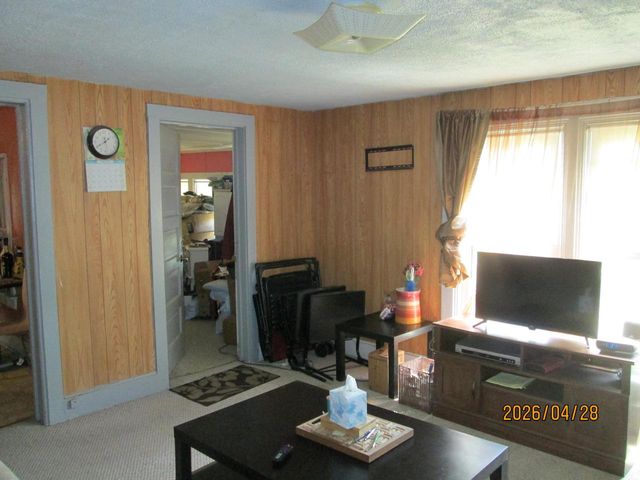 210 E Court STREET, Elkhorn, WI 53121