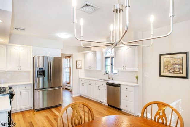 165 W Passaic Ave, Rutherford Boro, NJ 07070