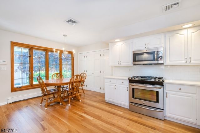 165 W Passaic Ave, Rutherford Boro, NJ 07070