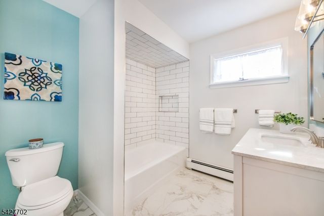 165 W Passaic Ave, Rutherford Boro, NJ 07070