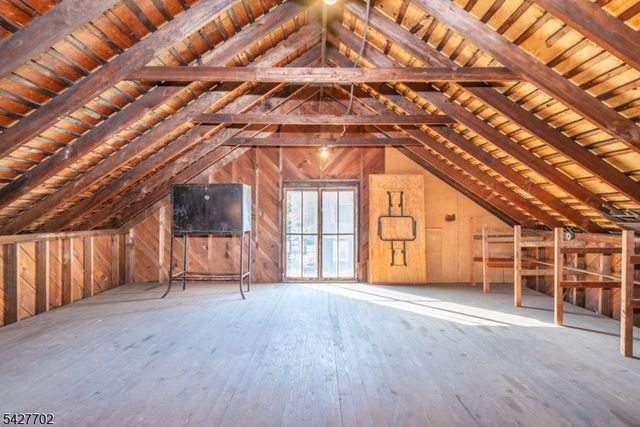 165 W Passaic Ave, Rutherford Boro, NJ 07070