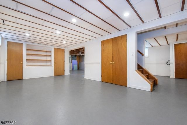 165 W Passaic Ave, Rutherford Boro, NJ 07070