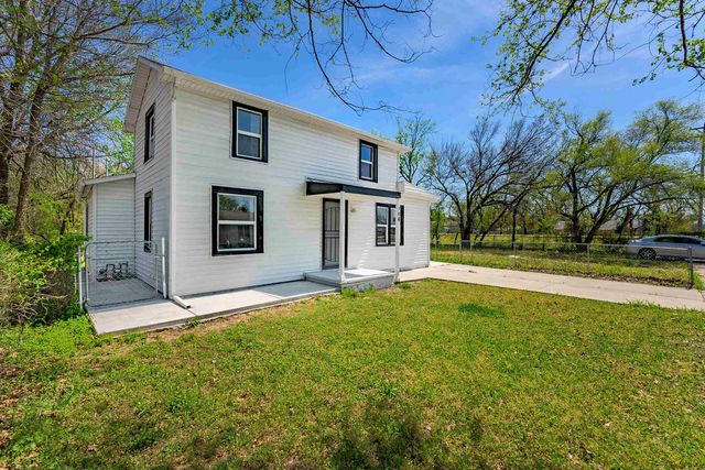 706 N Piatt Ave, Wichita, KS 67214