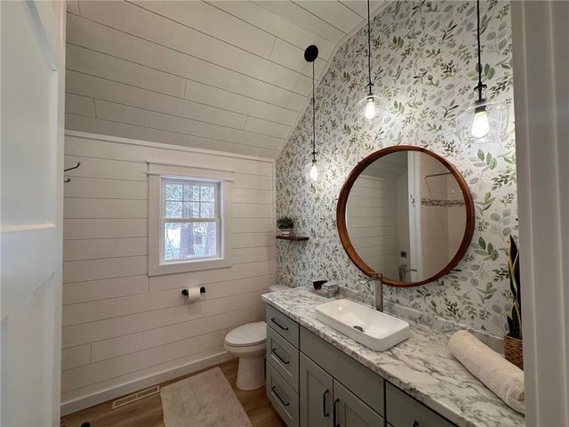 7685 Lange Avenue, Hayward, WI 54843