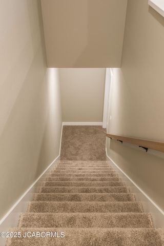 5608 BIRCH CREEK LANE, Jefferson City, MO 65101