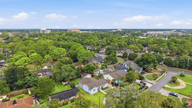 7711 Woodland Dr., Myrtle Beach, SC 29572