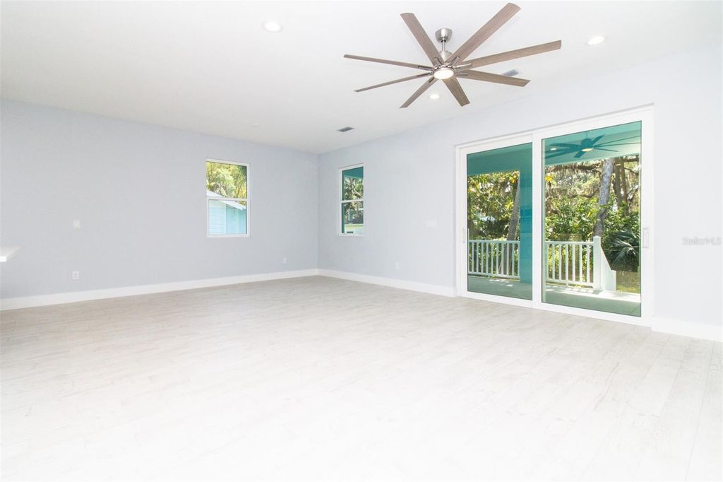 Image 27 of property listing at 1209 PALMETTO STREET, New Smyrna Beach, FL 32168