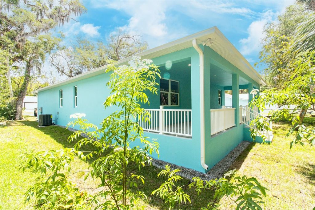 Image 7 of property listing at 1209 PALMETTO STREET, New Smyrna Beach, FL 32168