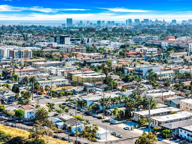 4135 32nd St., San Diego, CA 92104