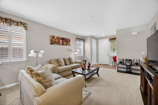 7540 Abbey, Elk Grove, CA 95757