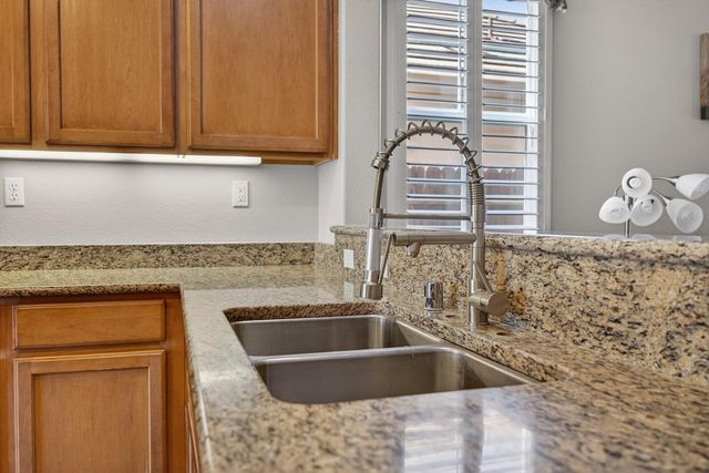 7540 Abbey, Elk Grove, CA 95757