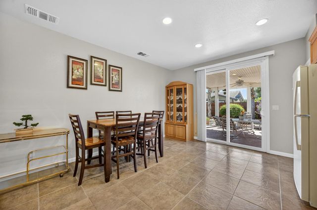 7540 Abbey, Elk Grove, CA 95757