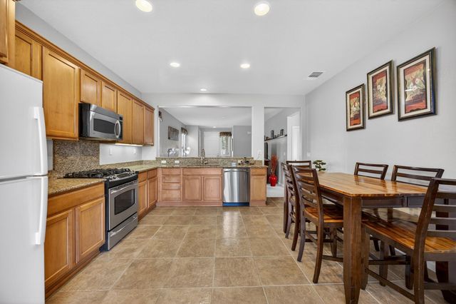 7540 Abbey, Elk Grove, CA 95757