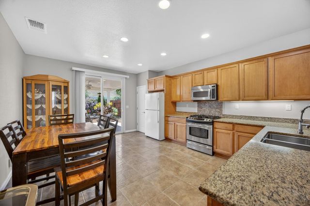 7540 Abbey, Elk Grove, CA 95757