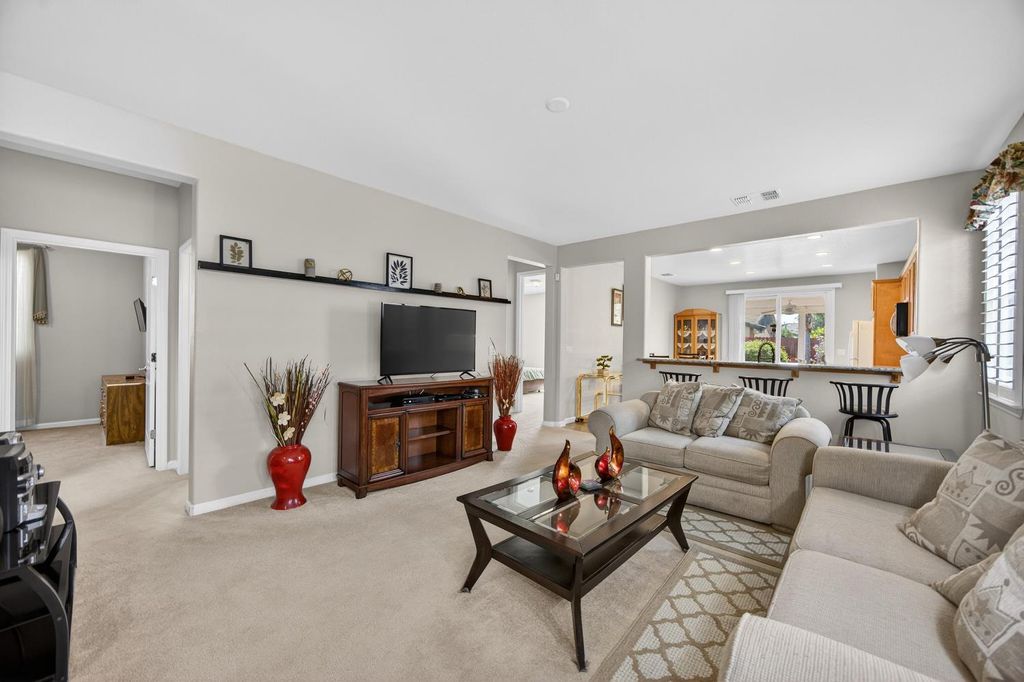 7540 Abbey, Elk Grove, CA 95757