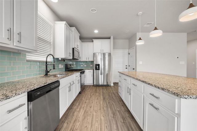101 Lambert ST, Leander, TX 78641