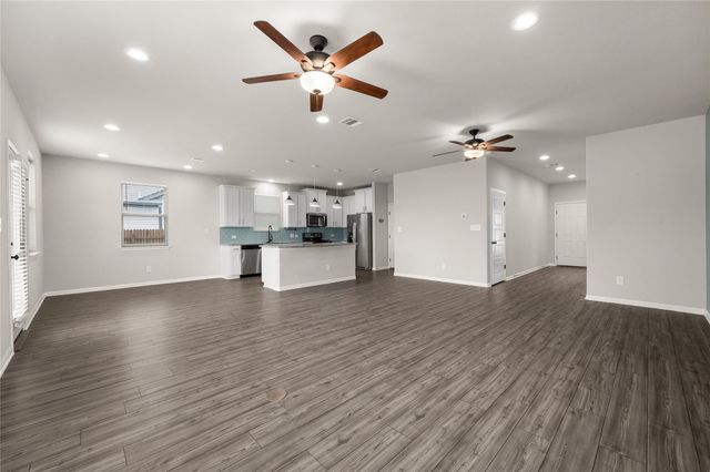 101 Lambert ST, Leander, TX 78641