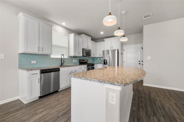 101 Lambert ST, Leander, TX 78641