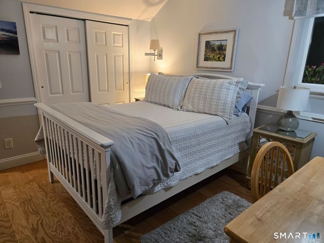 27 Gled Hill Street, Stonington, CT 06355