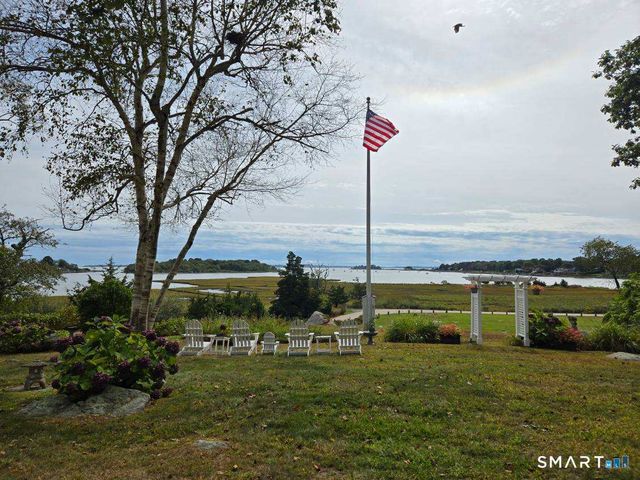 27 Gled Hill Street, Stonington, CT 06355